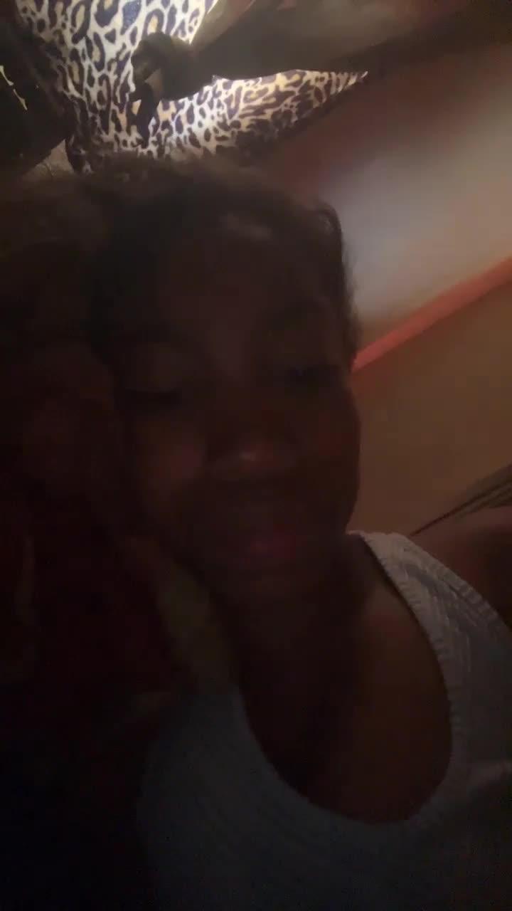 Profile Image for Kelin🐝