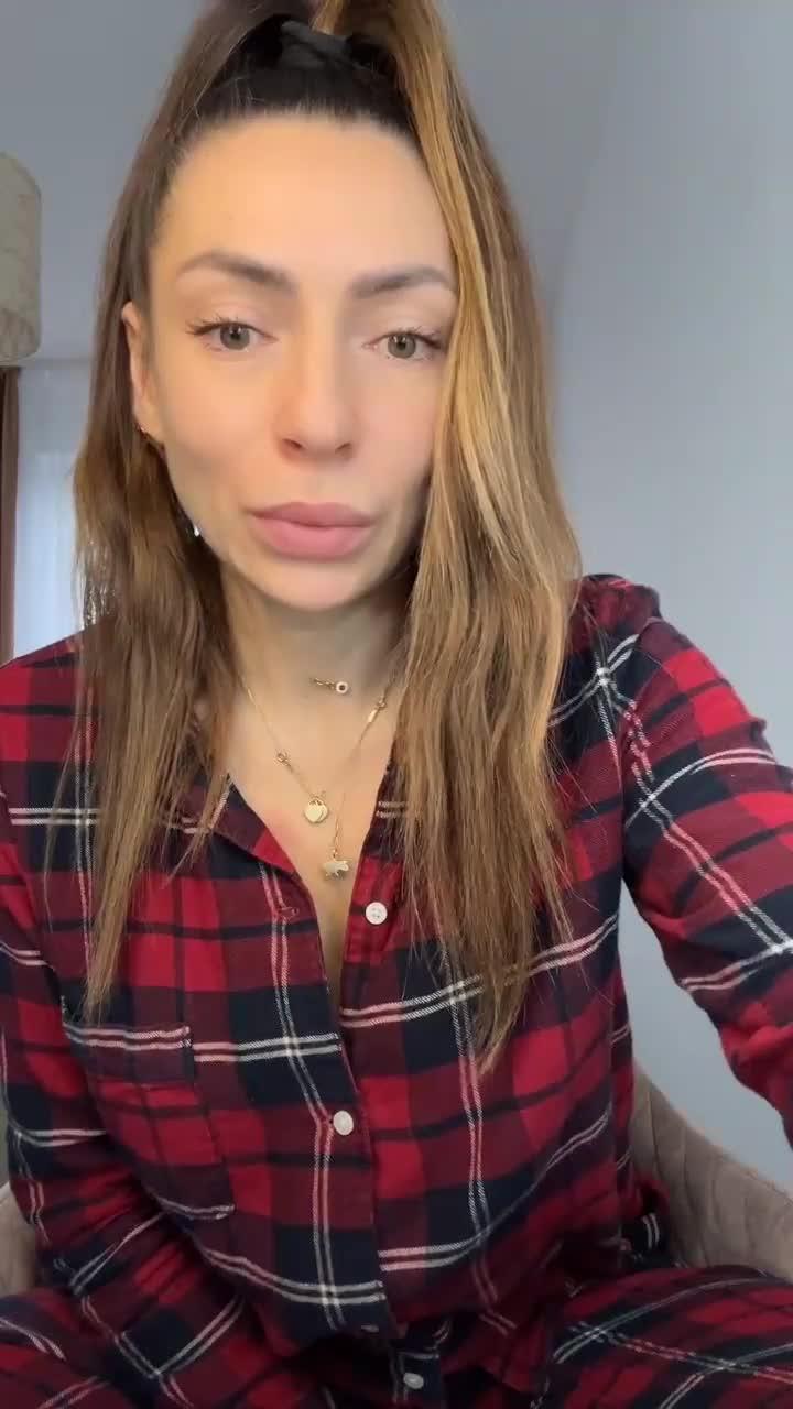 Profile Image for 𝐅.𝐑.𝐈.𝐃.𝐀.𝐘💋