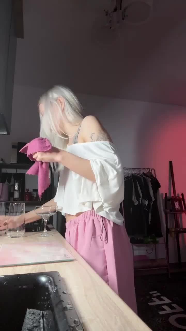 Profile Image for Alisa ^,..,^