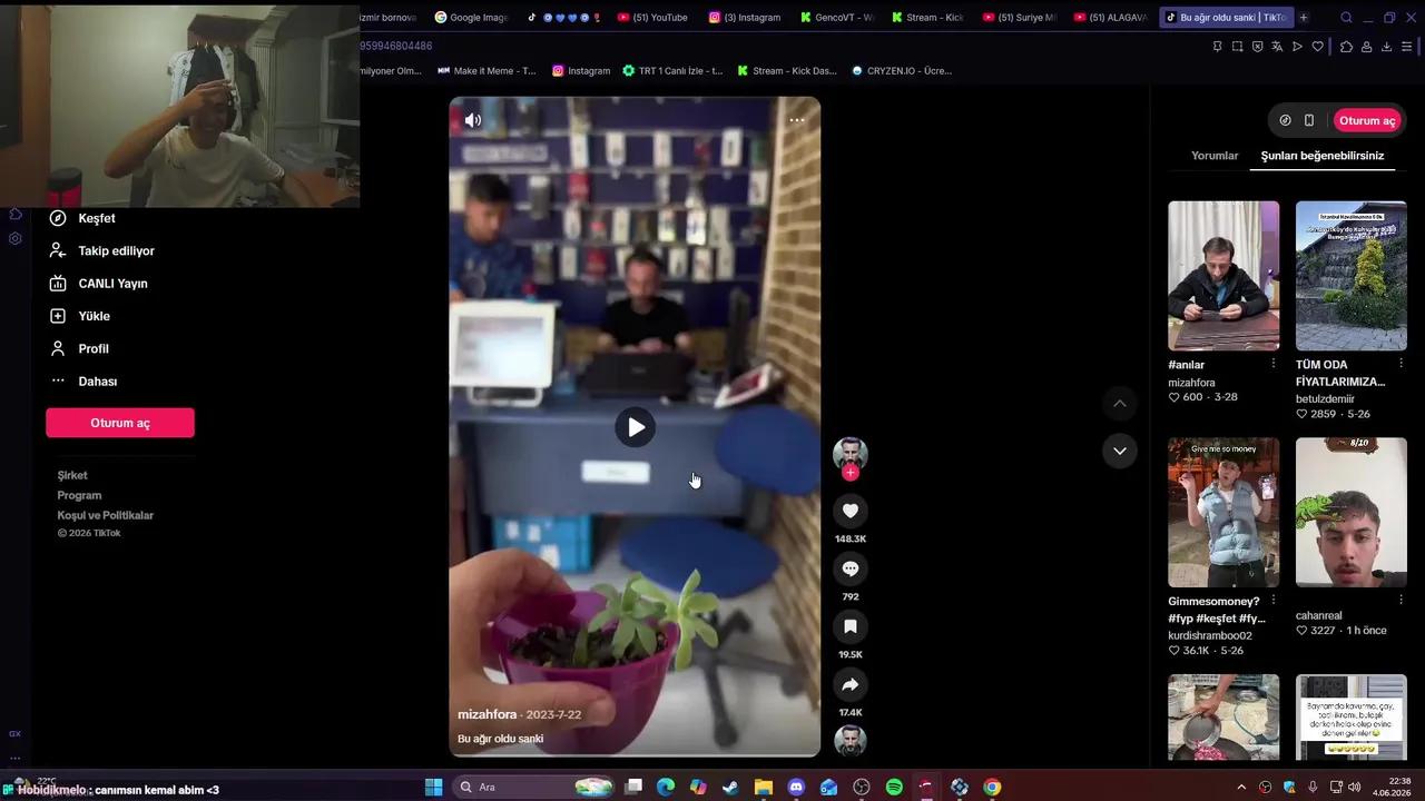 Stream Thumbnail