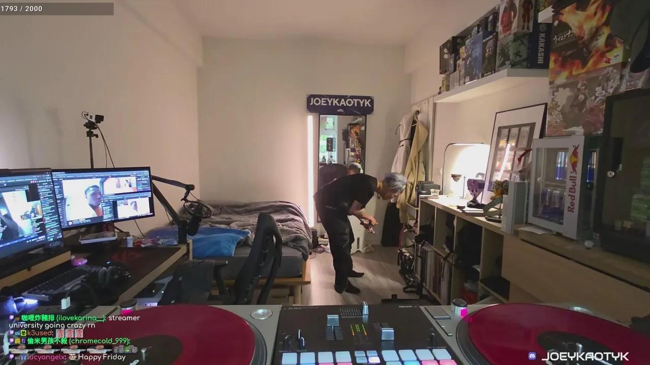 Stream Thumbnail