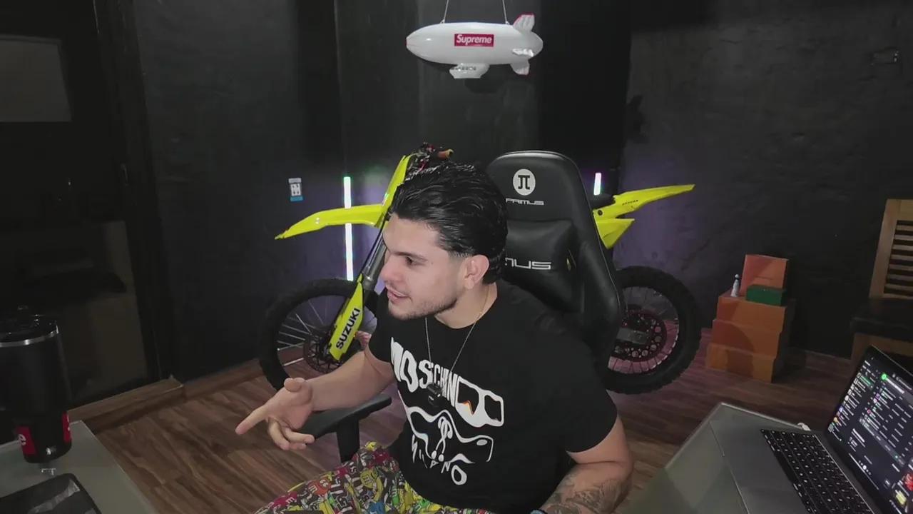 Stream Thumbnail